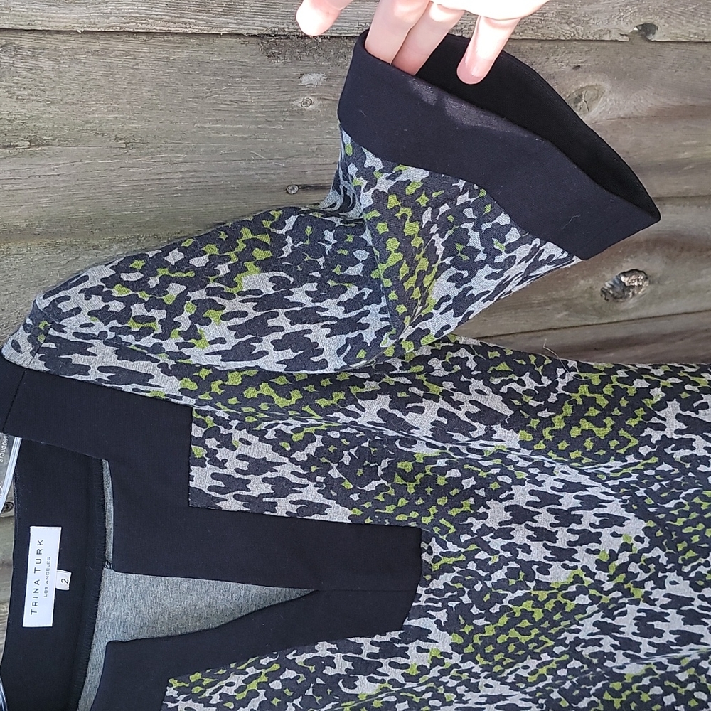 New! Trina Turk Snake Skin Print Bonita style Dress. **Looks Great On!!!💥 - Picture 3 of 6